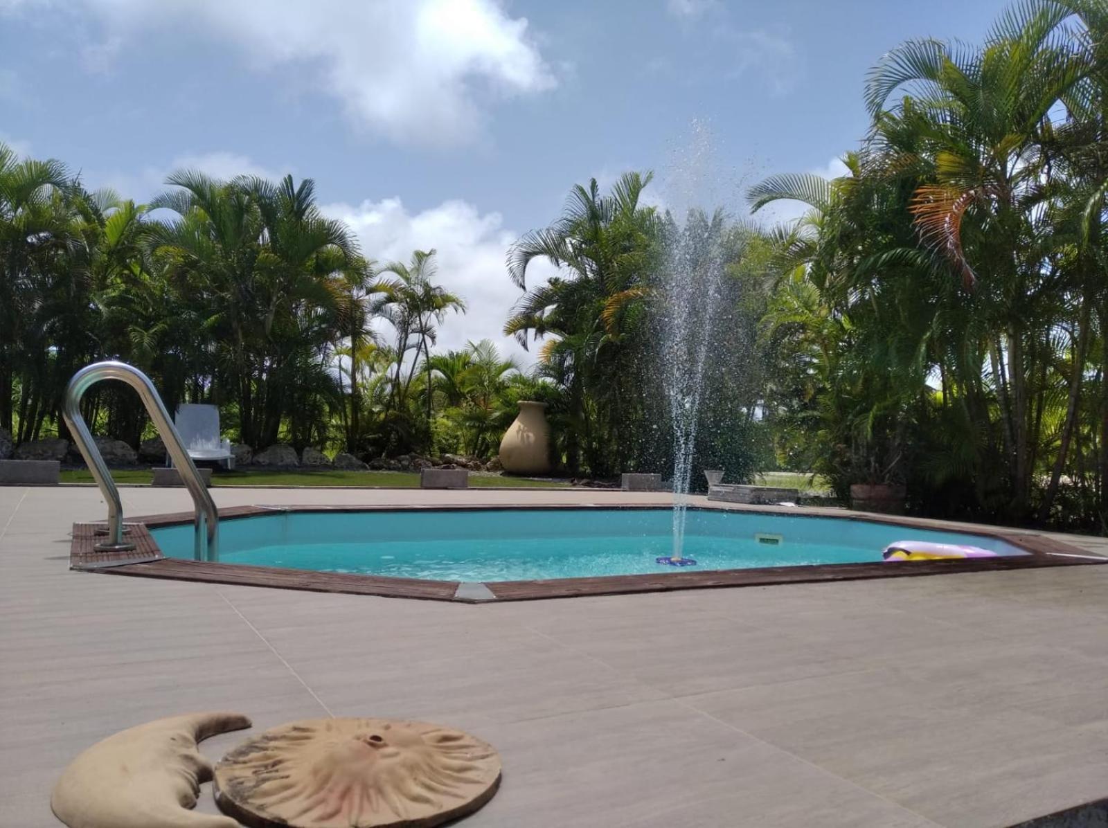 L'Aseta Paradise Grand-Bourg  Exterior photo